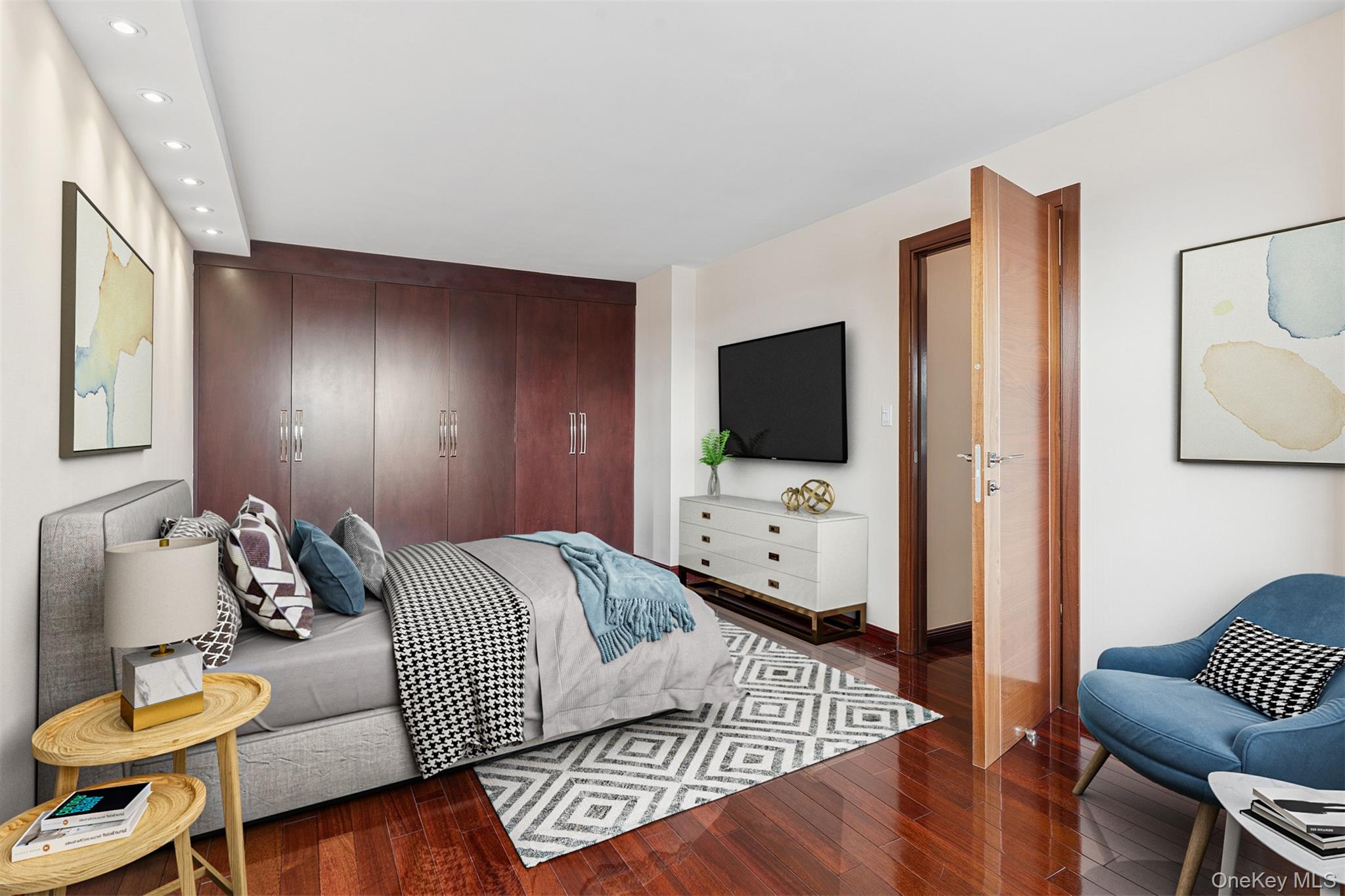 110-11 Queens Boulevard 14A