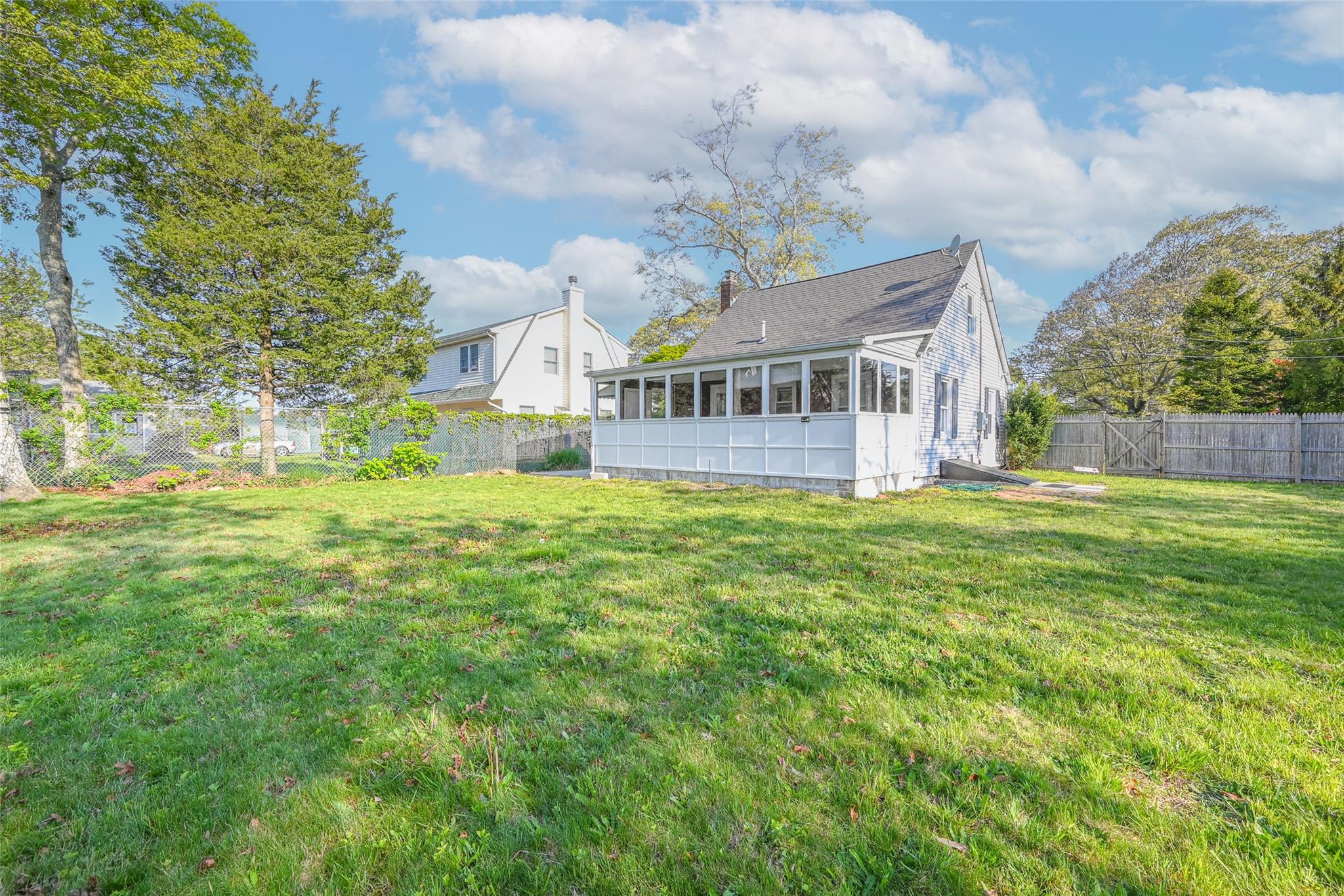 36 Westminster Drive, Shirley, New York image 6