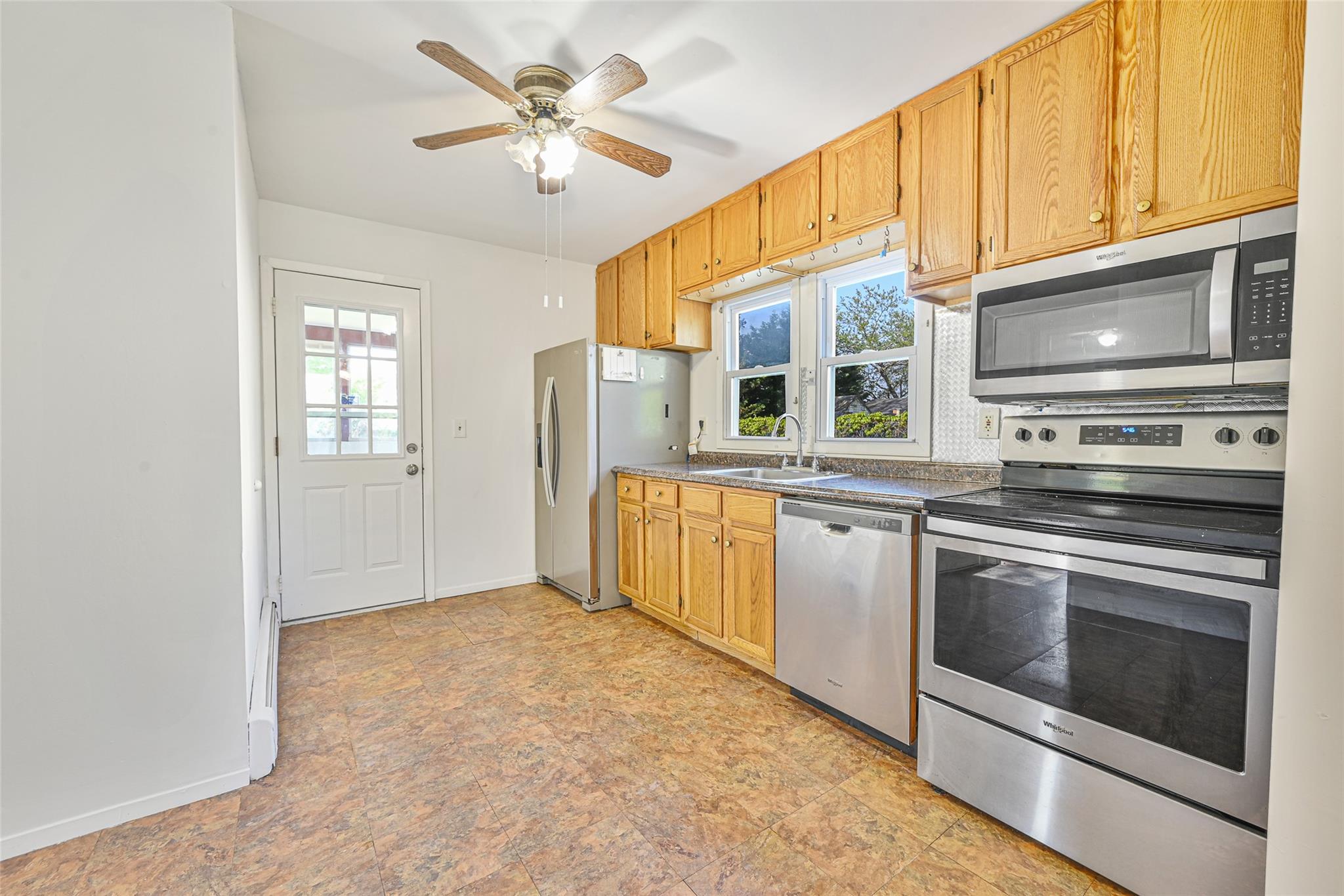 36 Westminster Drive, Shirley, New York image 16