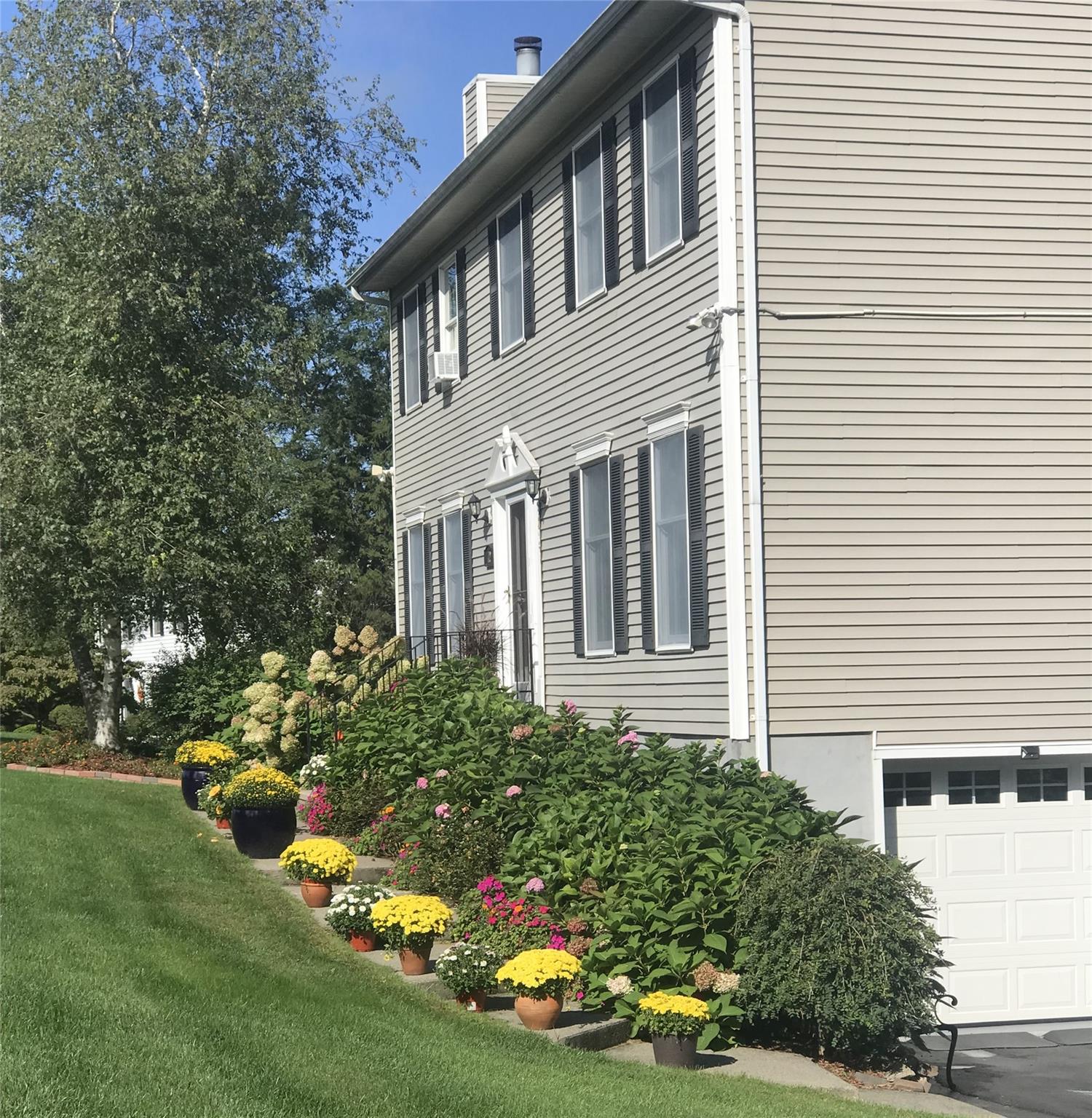 72 N Devon Road, Patterson, New York image 2