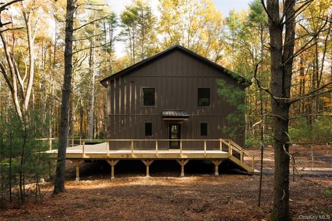 Photo of 210 Dutchtown Road, Saugerties, NY 12477 (MLS # 928015) Photo of 210 Dutchtown Road, Saugerties, NY 12477 (MLS # 928015)