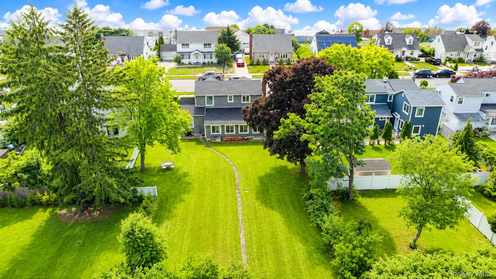 54 Twinlawns Avenue