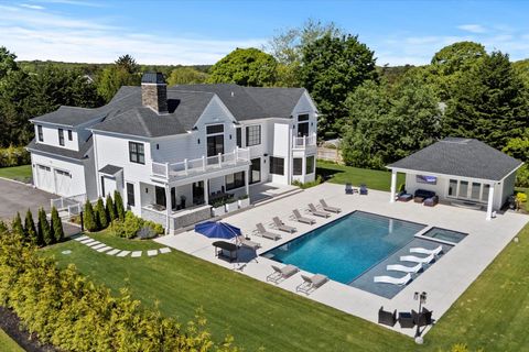 58 Country Club Drive Southampton NY 11968