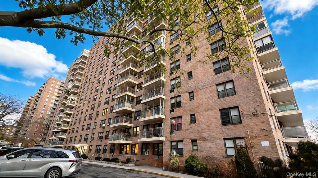 Photo of 42-55 Colden Street St #16D, Flushing, NY 11355 (MLS # 955091)