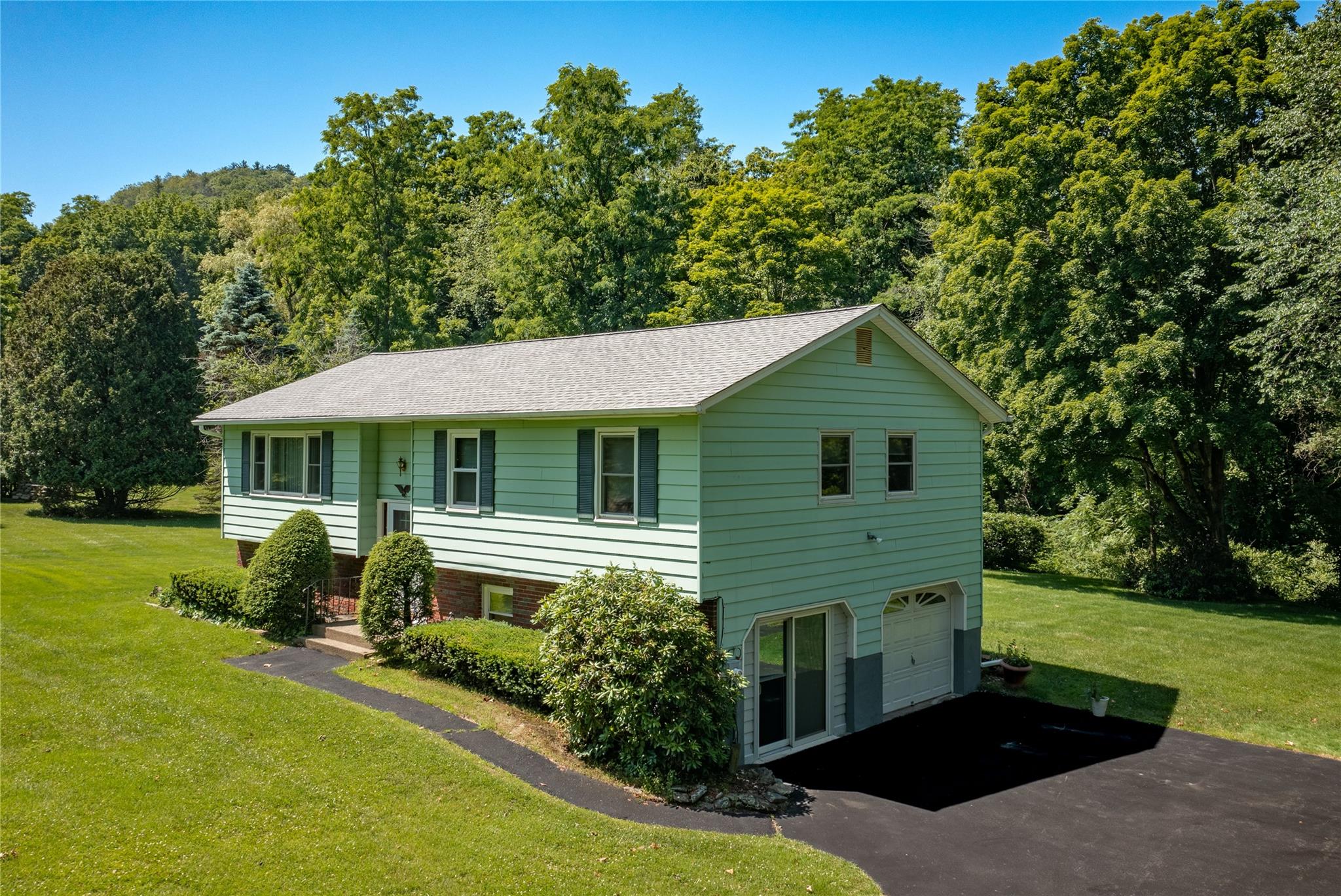 27 Cavelo Drive