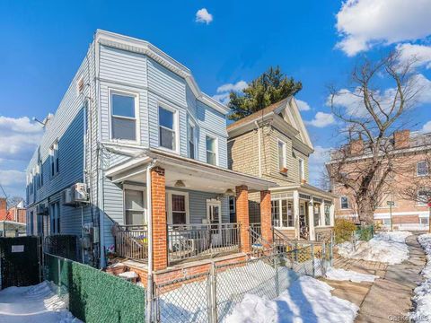 Multifamily For Sale - 1304 123rd Street<br/> College Point, NY 11356