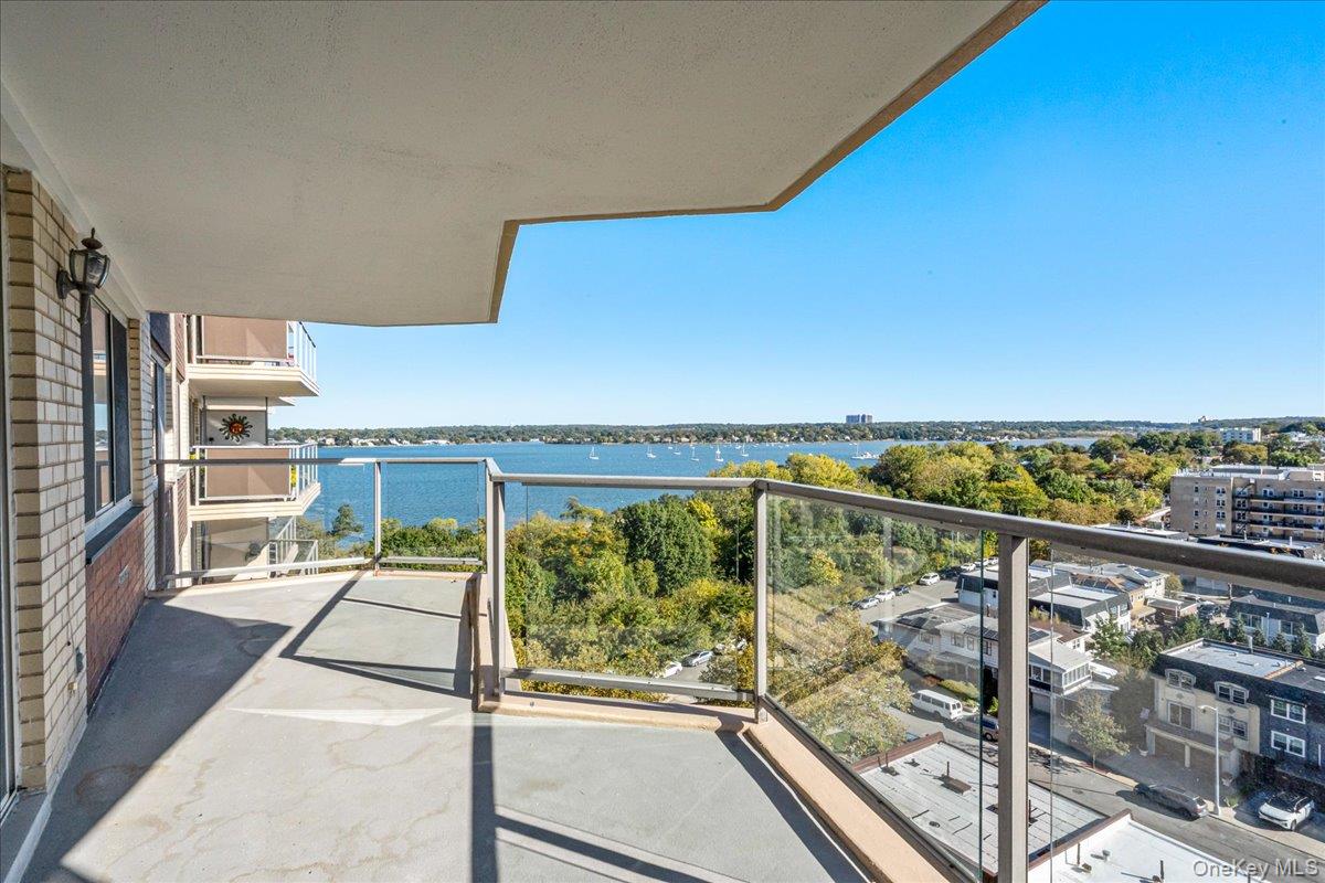 18-15 215th Street 10 P