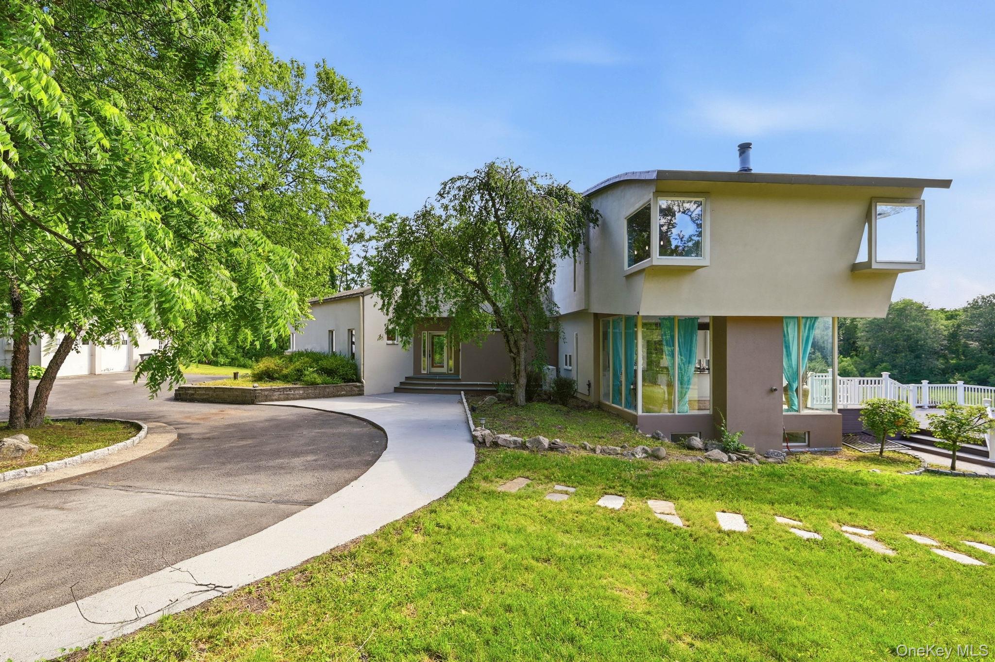 151 Bellvale Lakes Road
