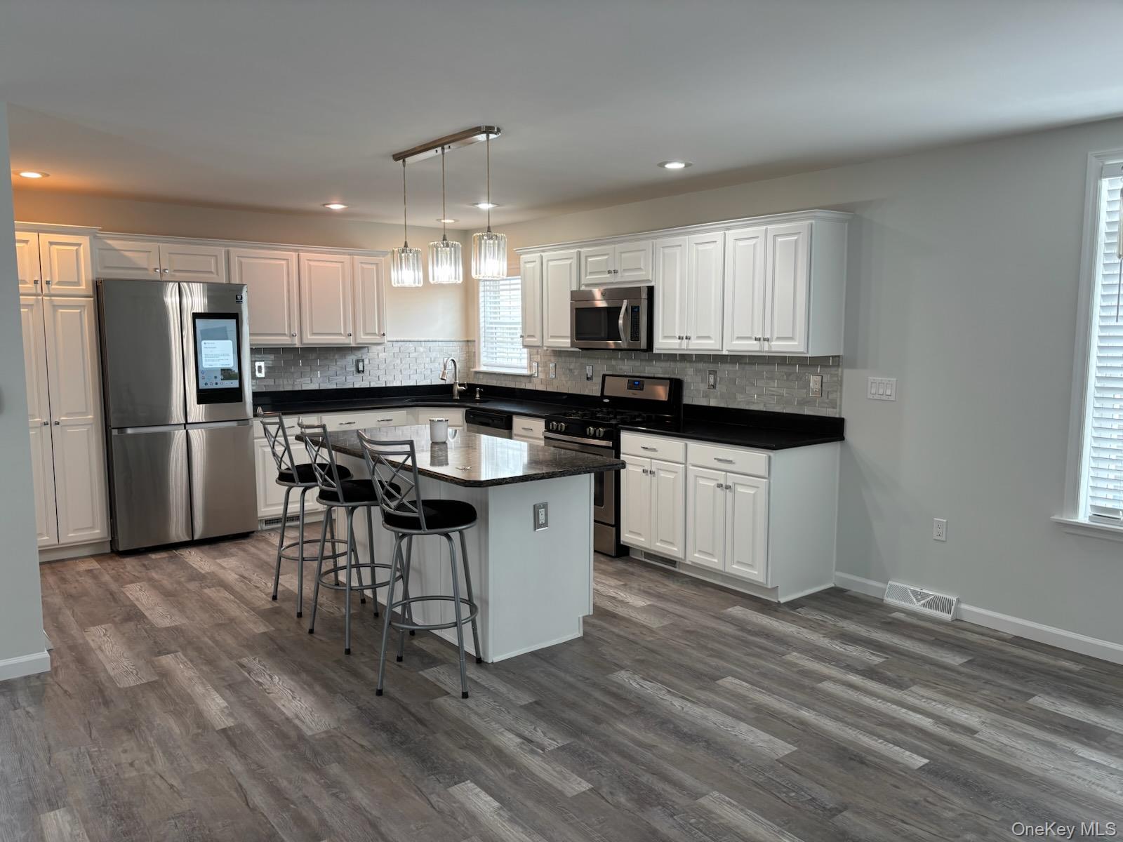 1661 OLD COUNTRY Road 539