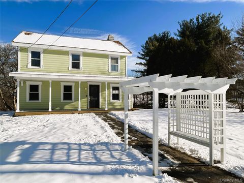 38 Sands Avenue Marlboro NY 12547