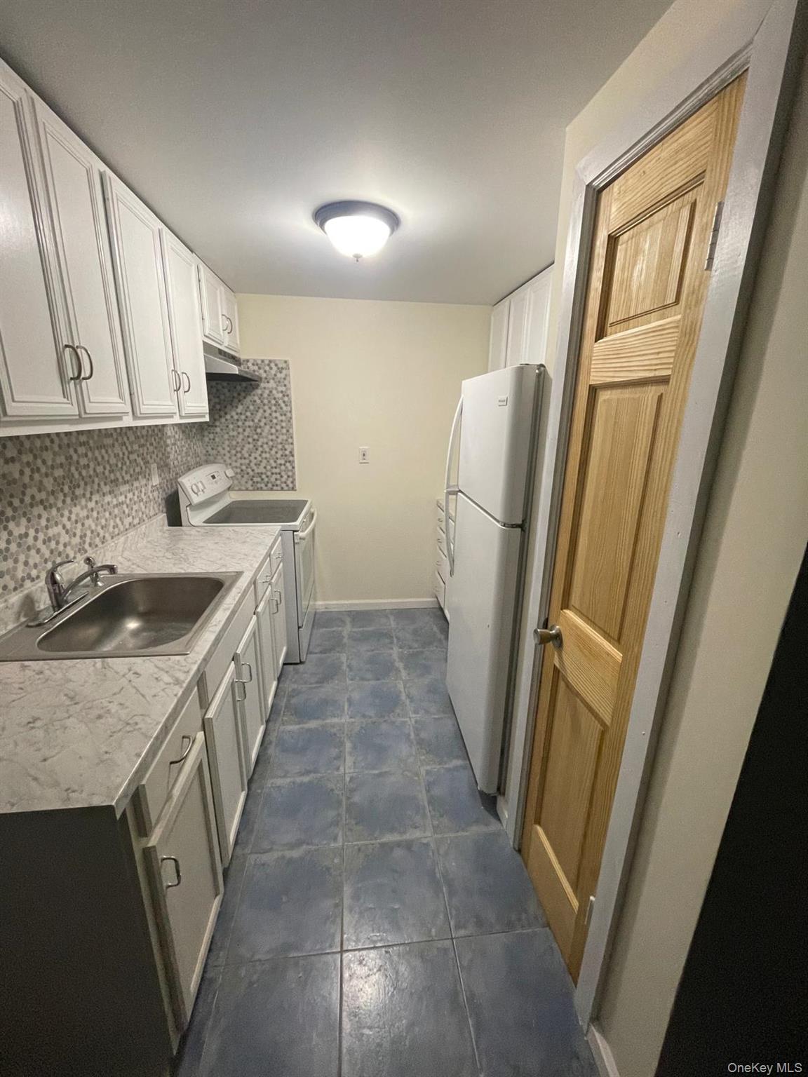 115 Concord Lane 115