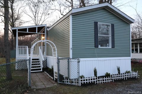 9 Milton Beacon NY 12508