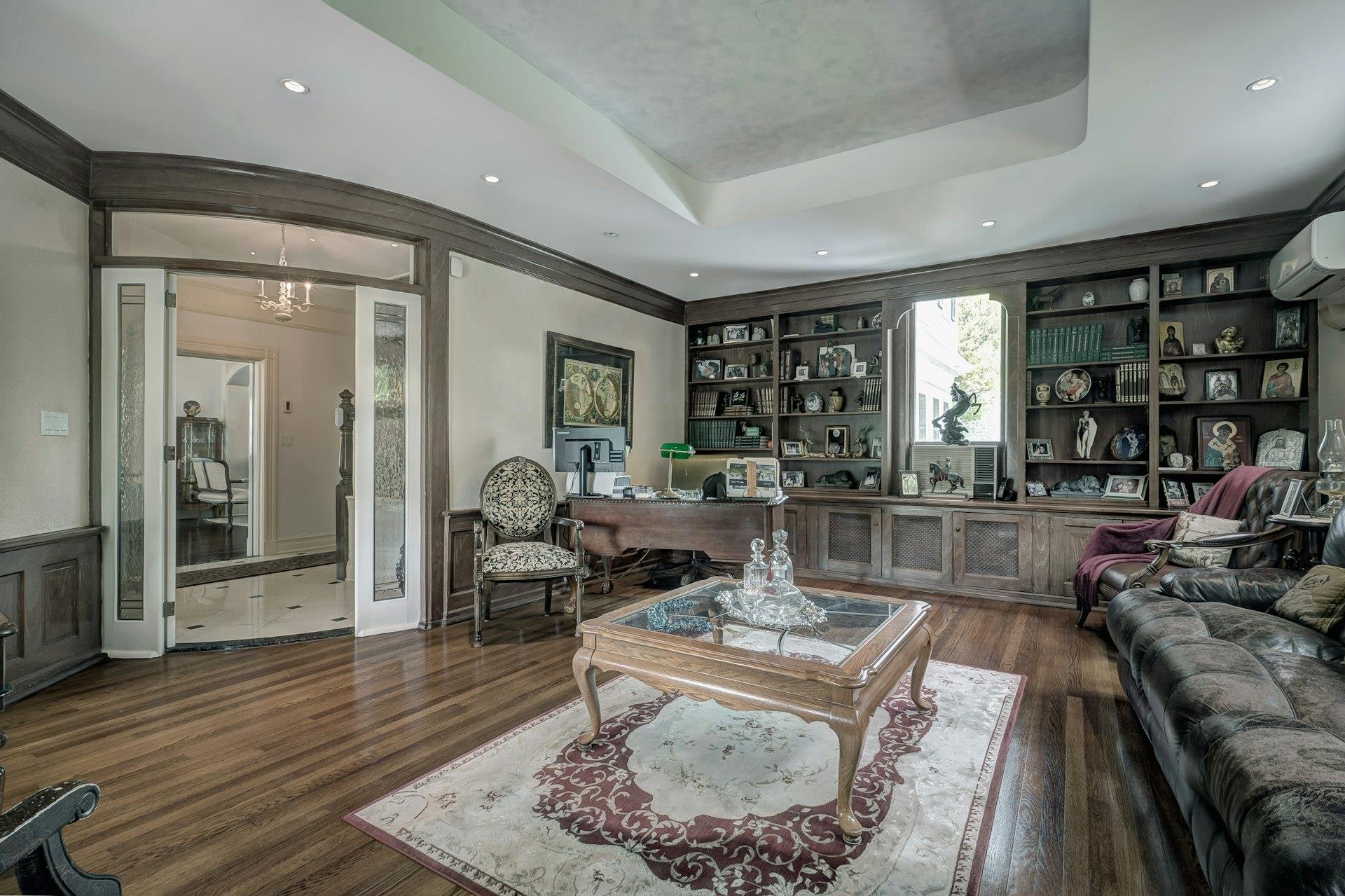 89 Duck Pond Road, Glen Cove, New York image 32