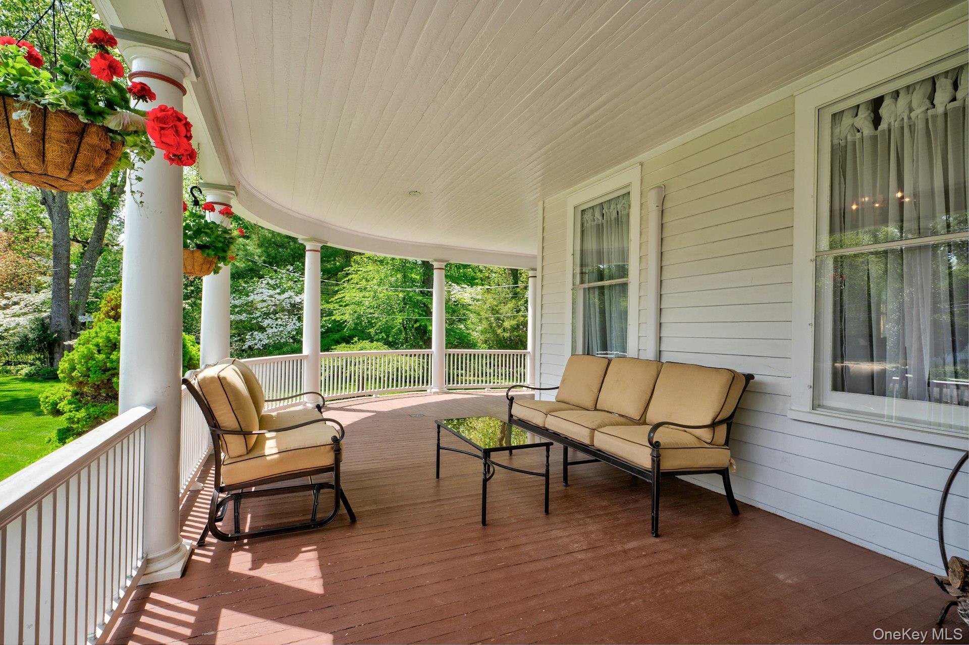89 Duck Pond Road
