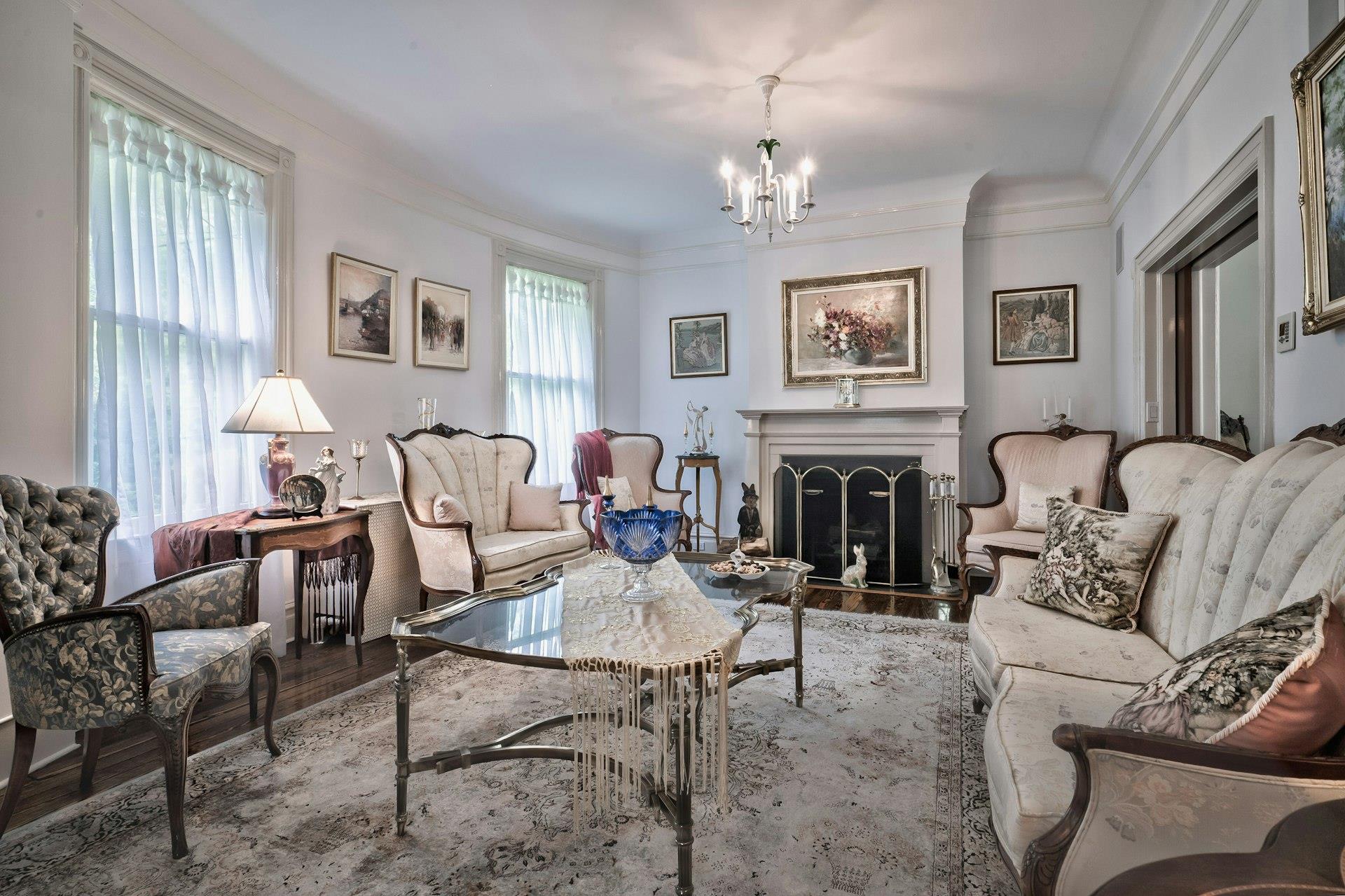 89 Duck Pond Road, Glen Cove, New York image 17