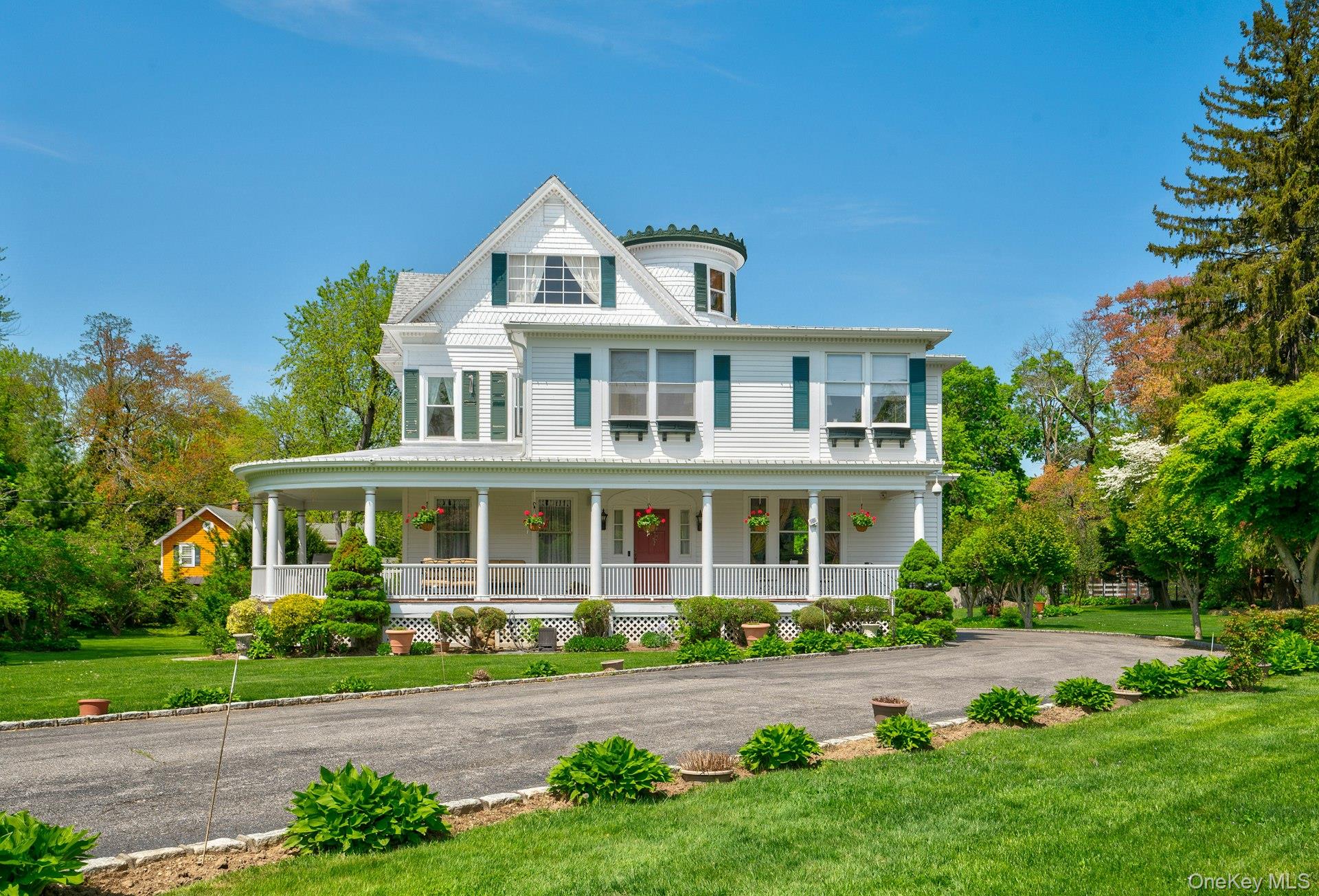 89 Duck Pond Road