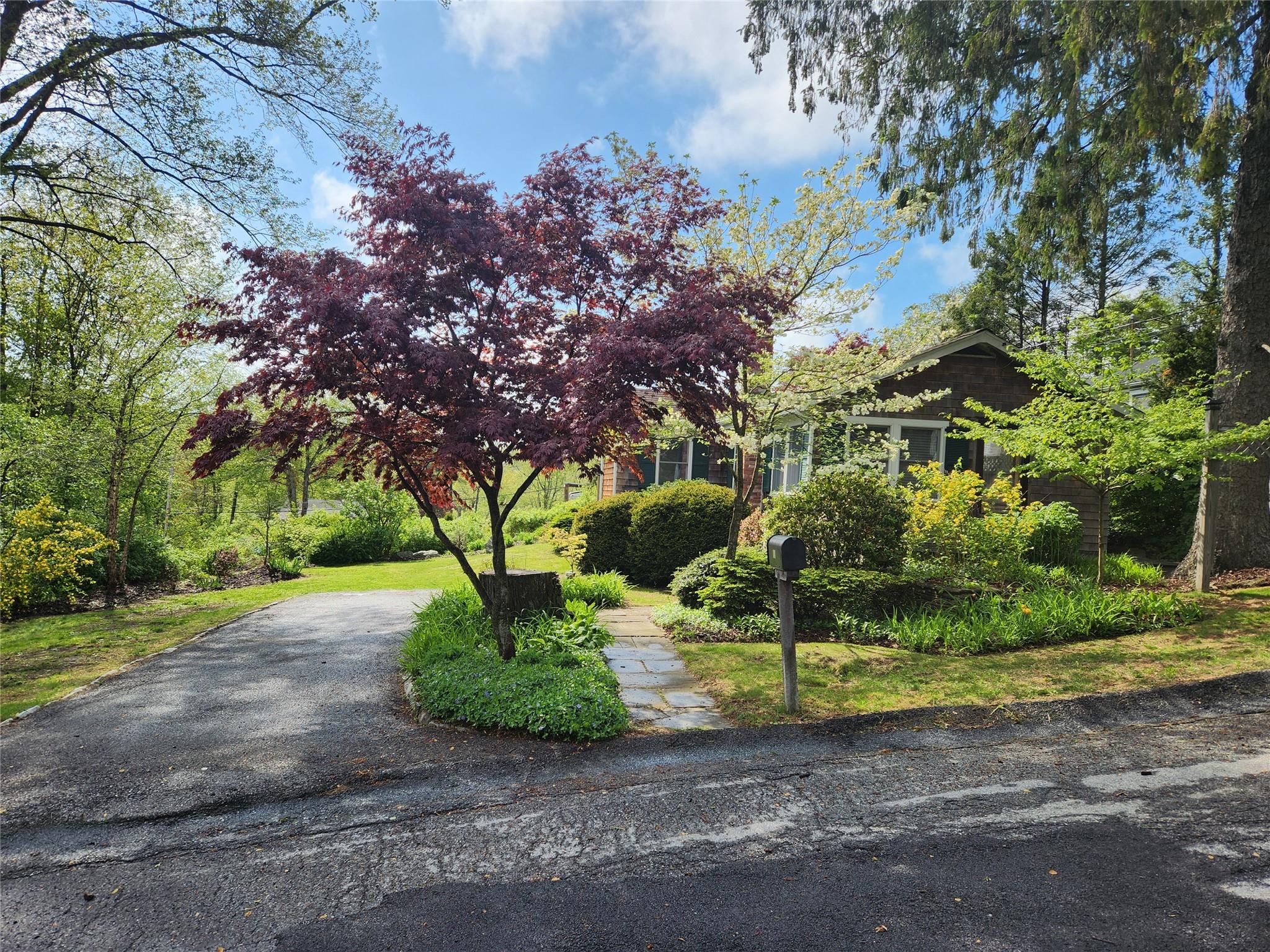 11 Hampton Drive, Carmel, New York image 5