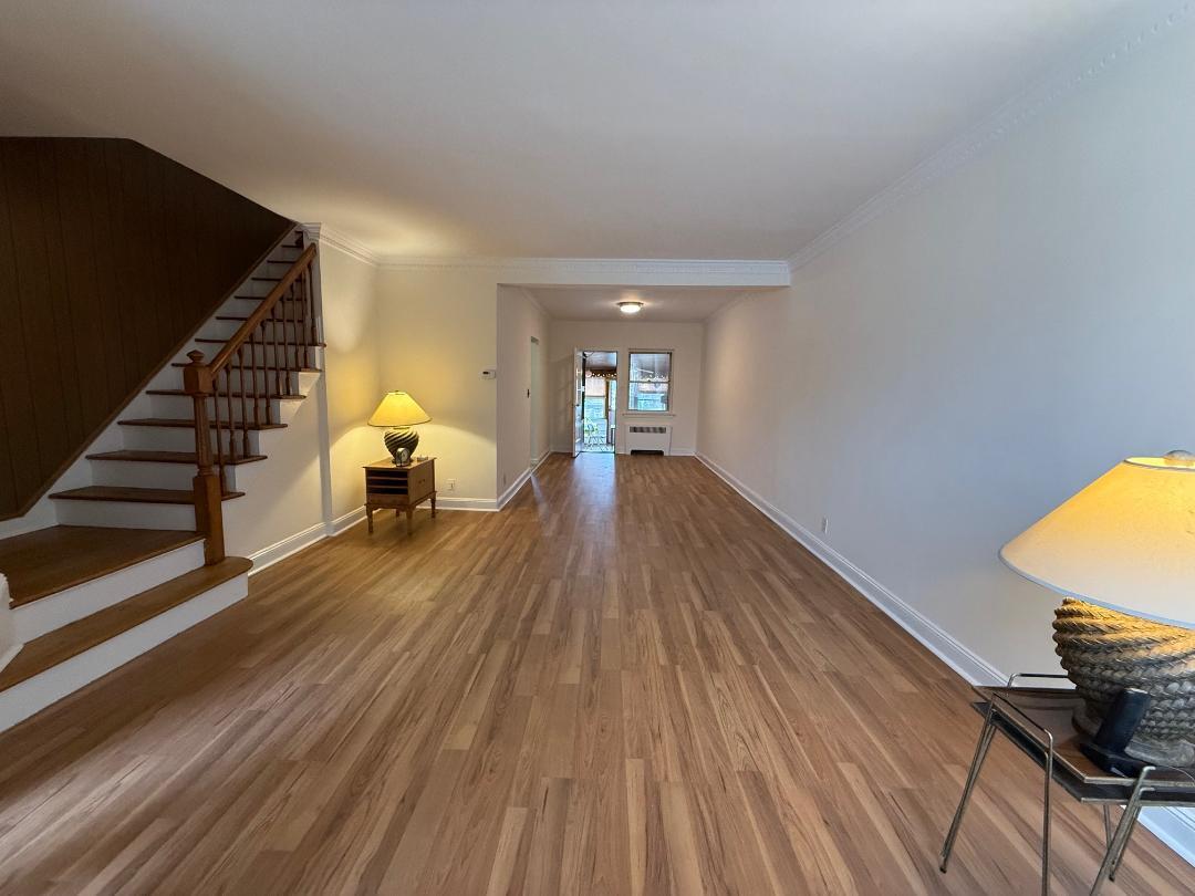 75-14 Parkway, Fresh Meadows, Florida image 23