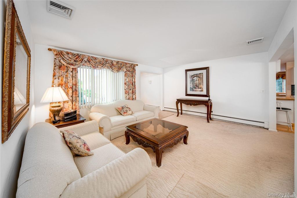 Photo of 14 Beech Court, Malverne, NY 11565 (MLS # 1028896)