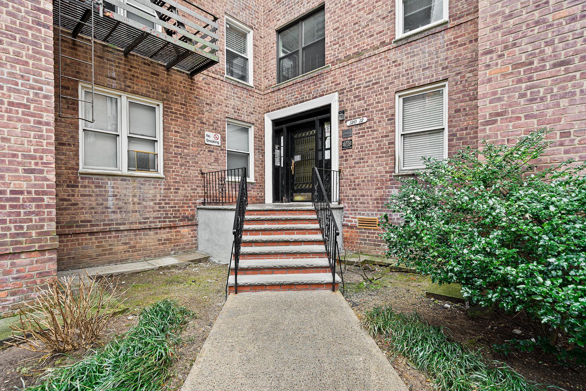120-12 85th Ave #3A, Kew Gardens, New York image 2