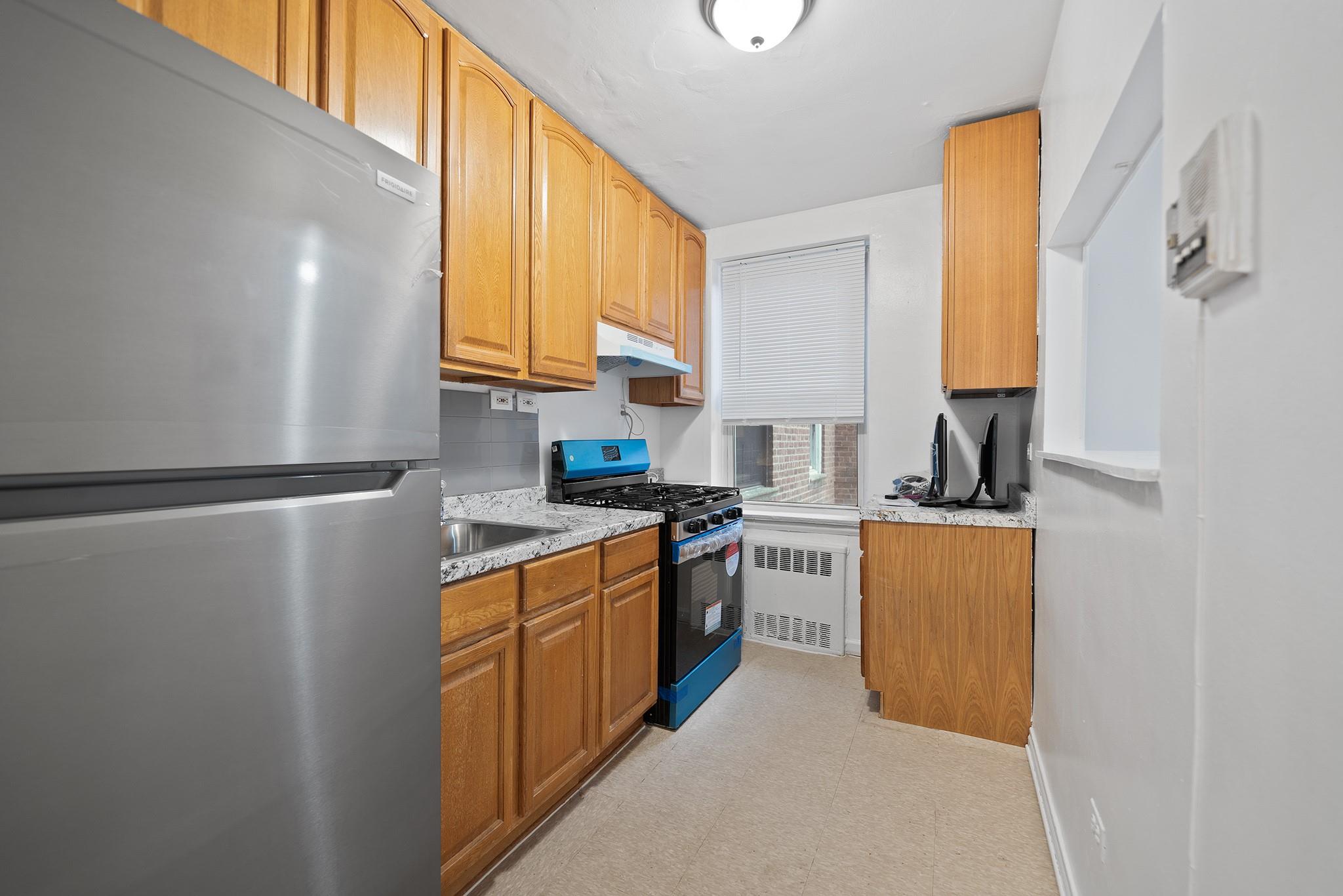 120-12 85th Ave #3A, Kew Gardens, New York image 8