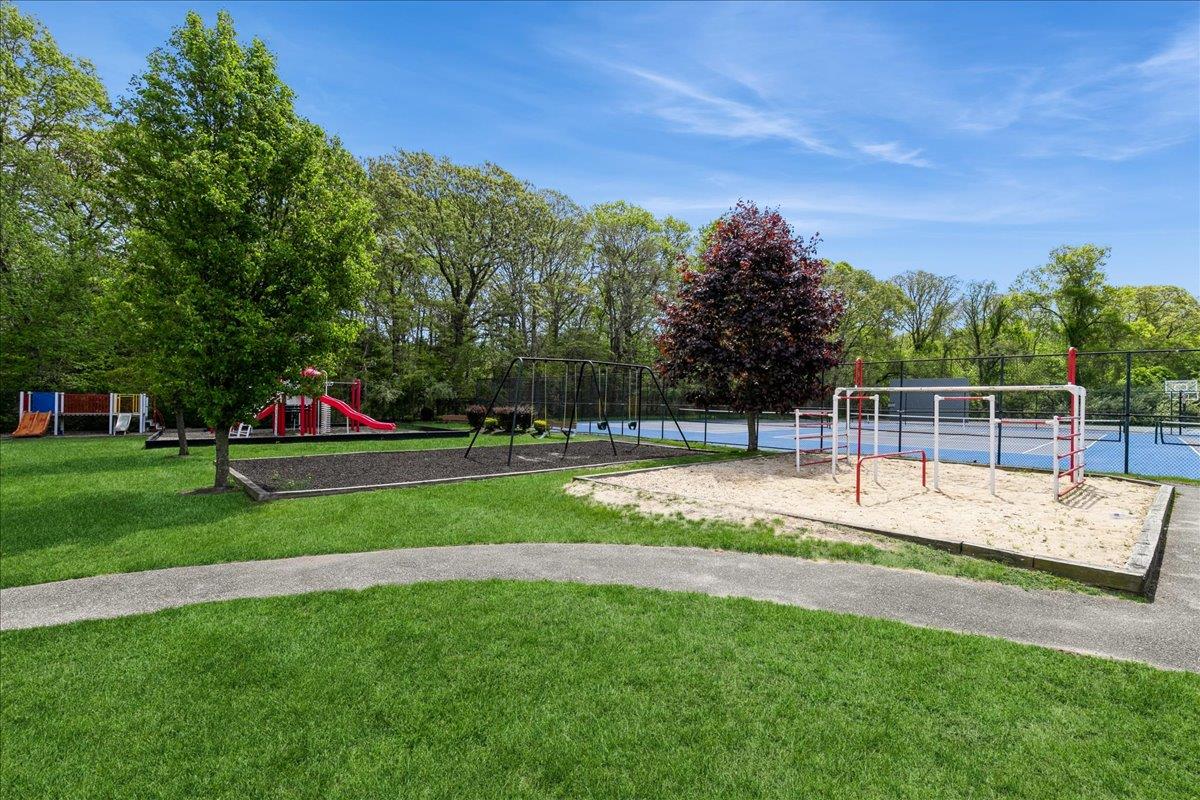 152 Artist Lake Drive #152, Middle Island, New York image 25