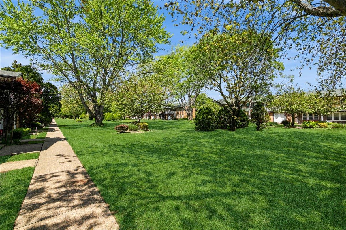 152 Artist Lake Drive #152, Middle Island, New York image 22
