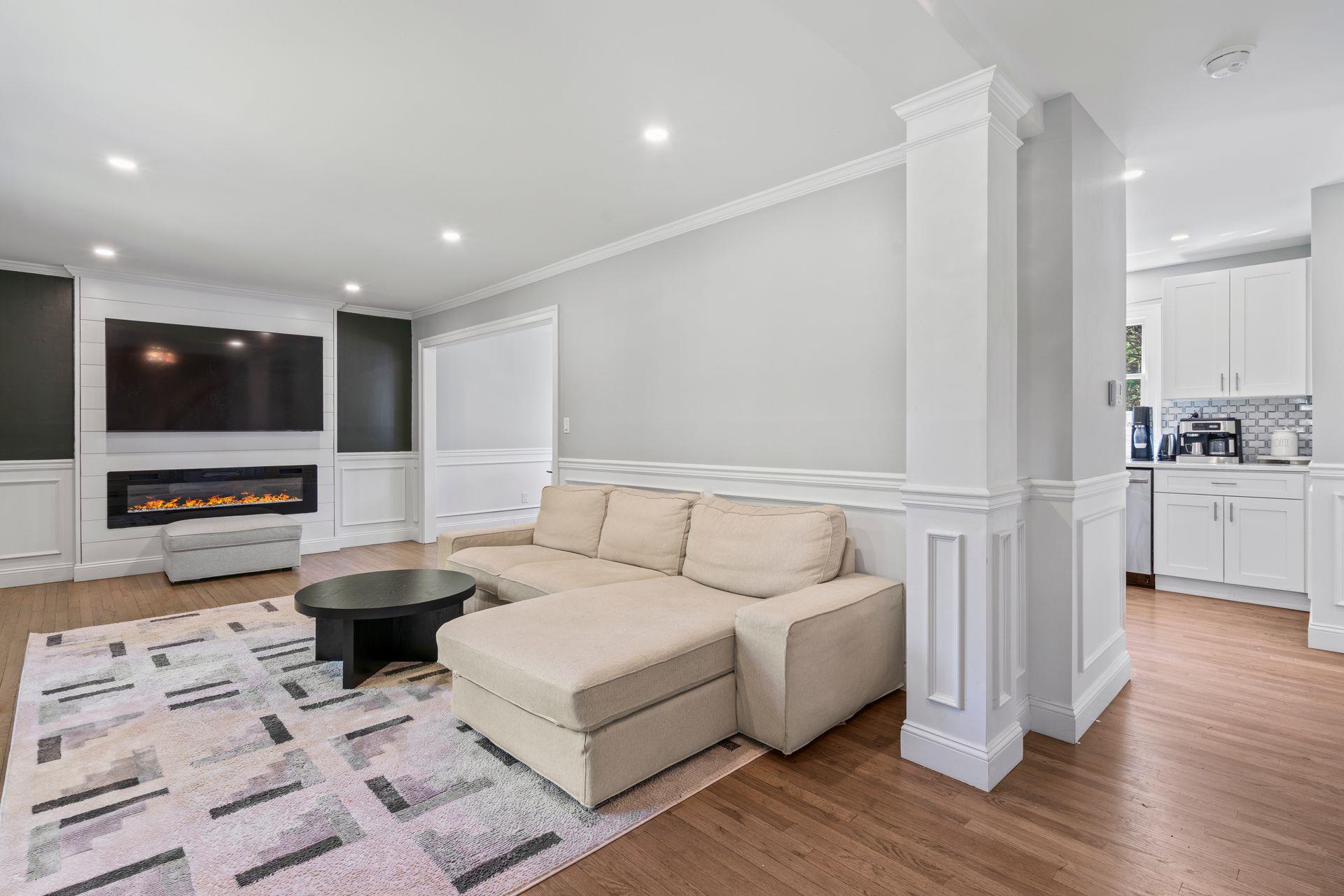 170 Lenox Street, Port Jefferson Station, New York image 4