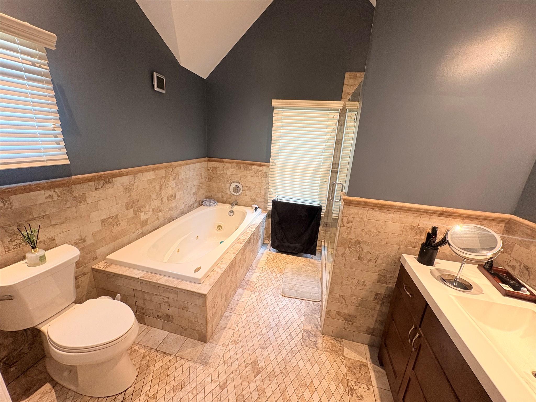 722 Palmetto Drive, Franklin Square, New York image 12