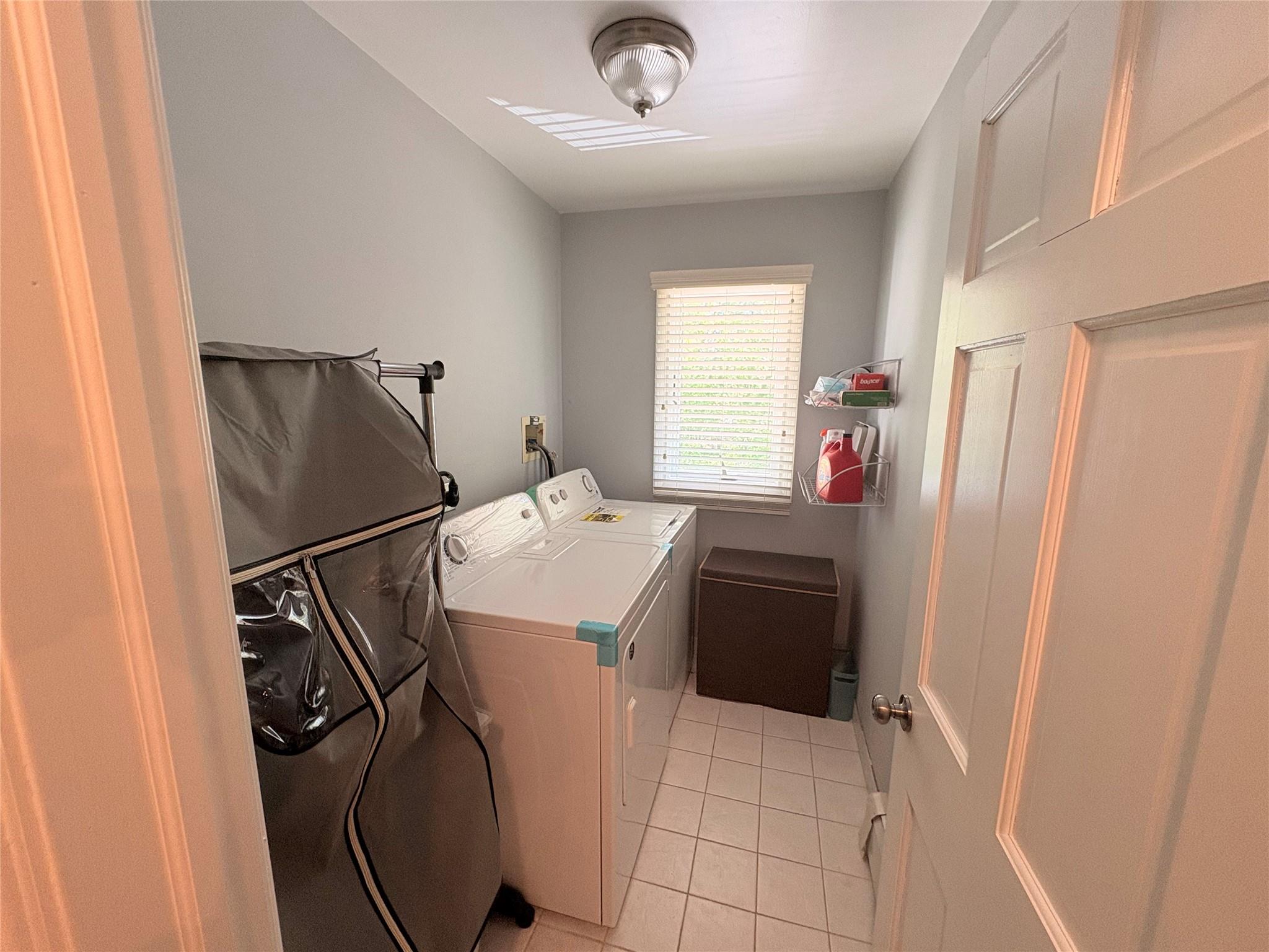 722 Palmetto Drive, Franklin Square, New York image 14