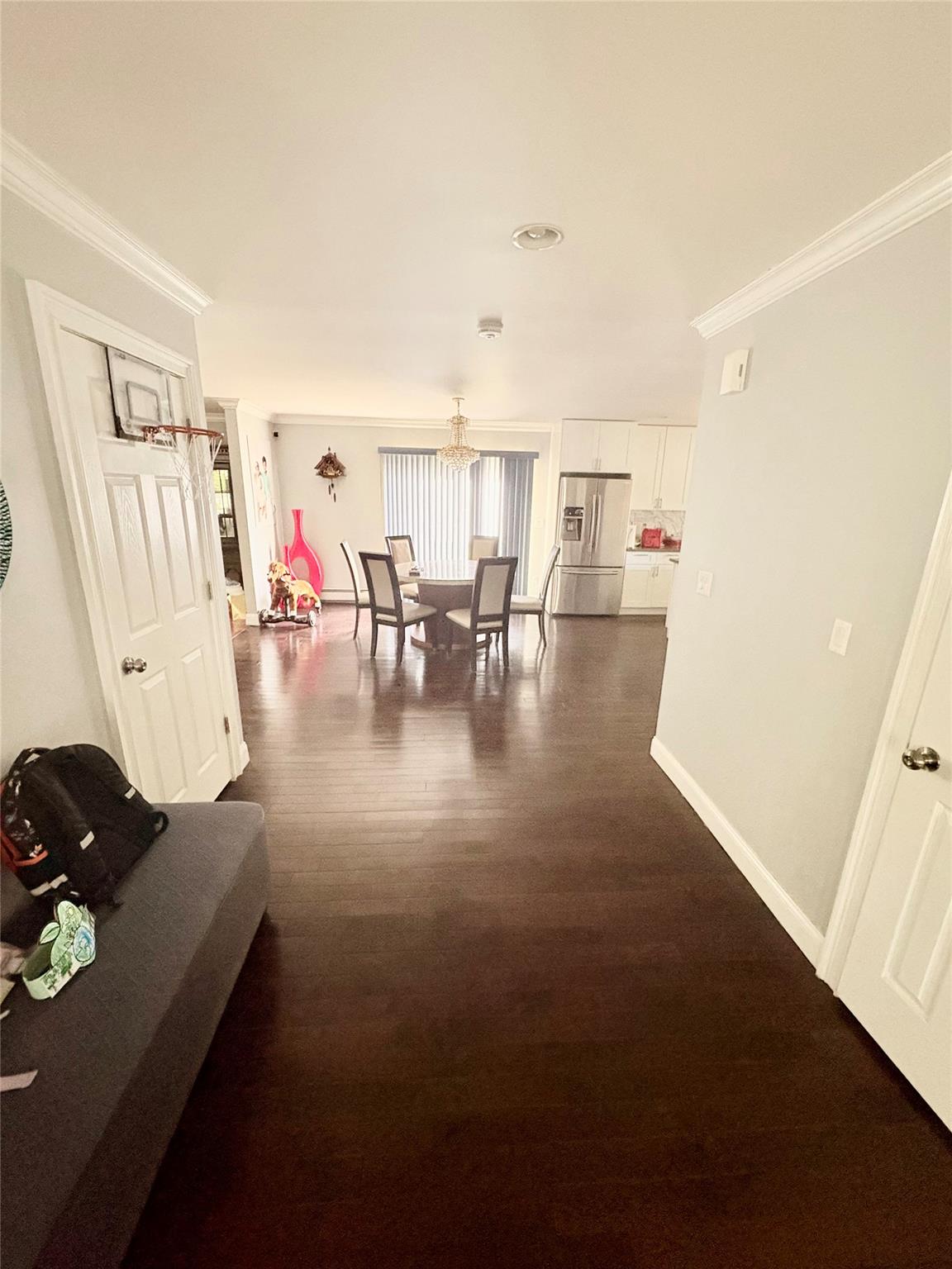 722 Palmetto Drive, Franklin Square, New York image 3