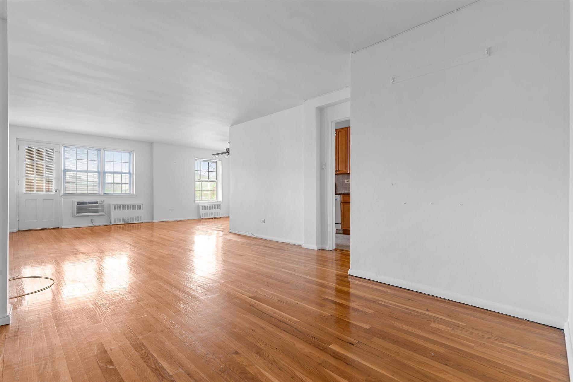 151-35 84th Street #5H, Howard Beach, New York image 3