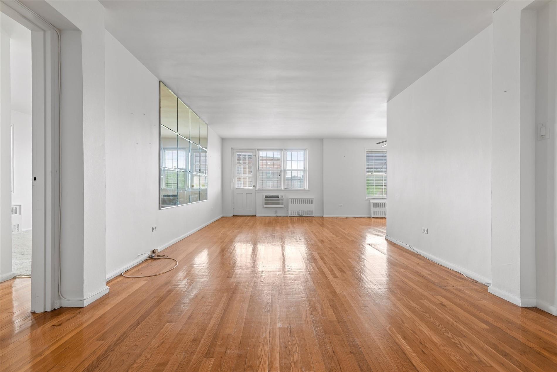 151-35 84th Street #5H, Howard Beach, New York image 2