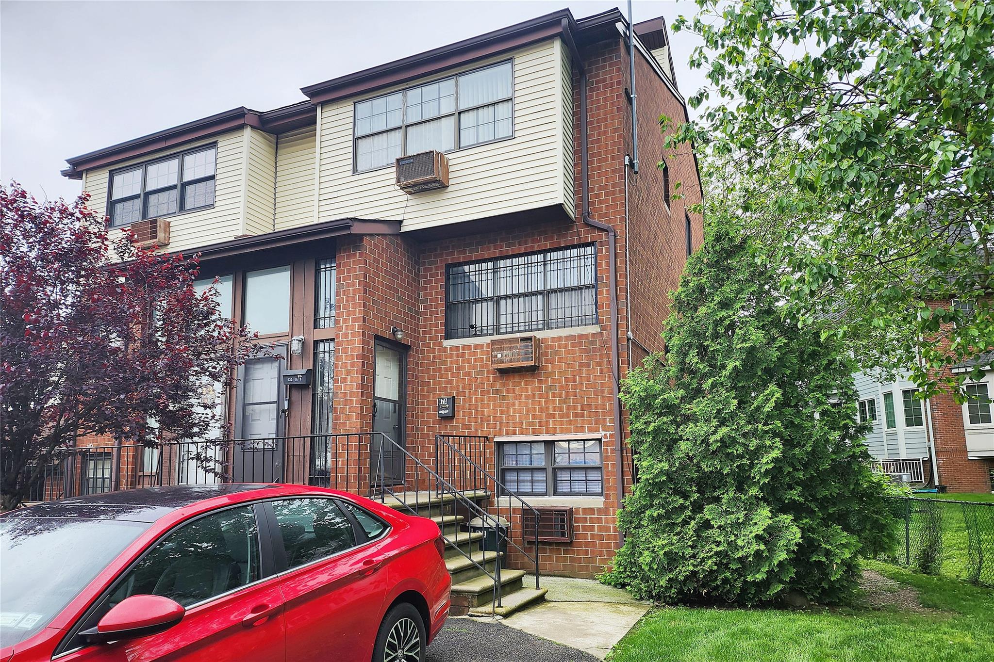 120-16 Cove Court #87A, College Point, New York image 24