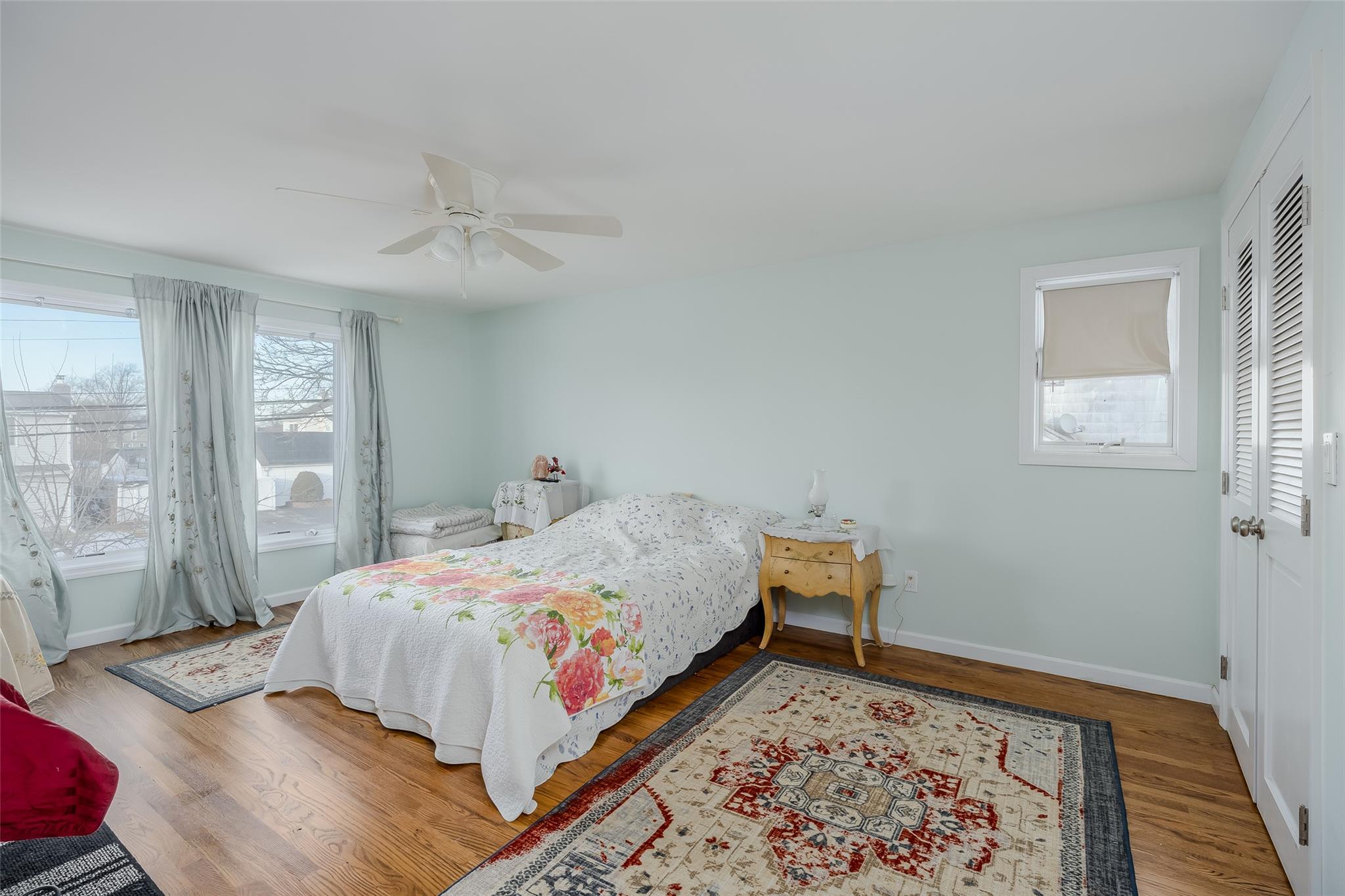 34 Parkdale Drive, North Babylon, New York image 19