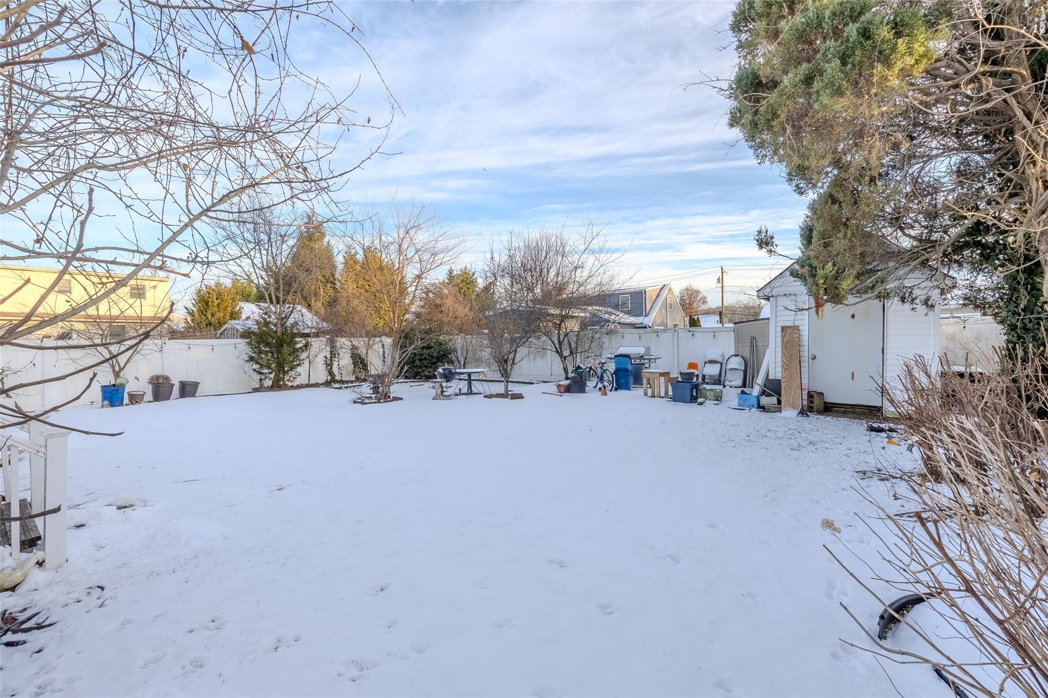 34 Parkdale Drive, North Babylon, New York image 24