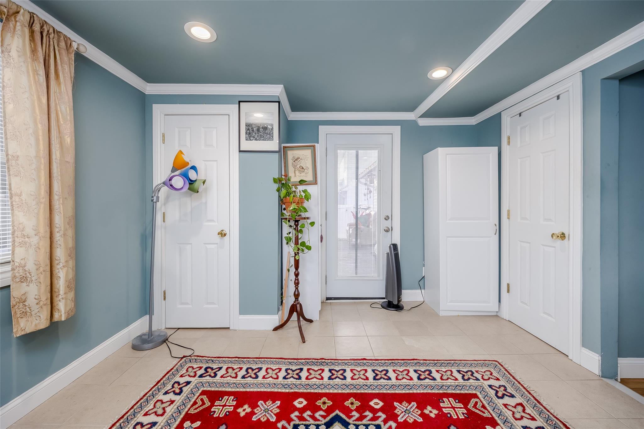 34 Parkdale Drive, North Babylon, New York image 13