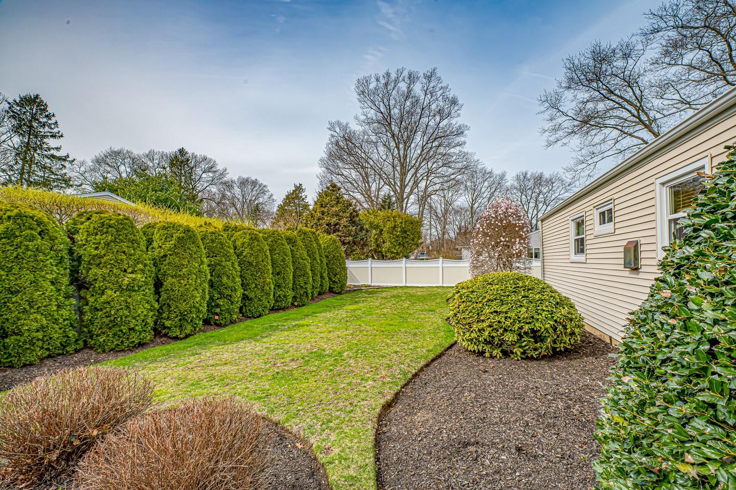 88 Belle Terre Avenue, Miller Place, New York image 4