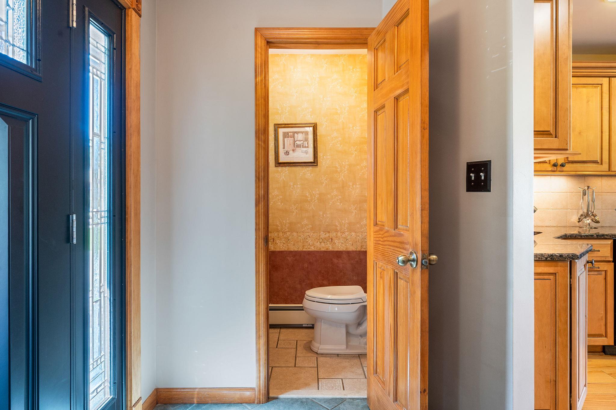 33 Amapola Lane, Kings Park, New York image 20