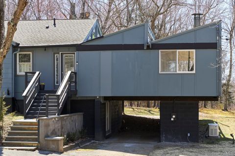Tiny photo for 611 N Clove Road, Millbrook, NY 12545 (MLS # 977025)