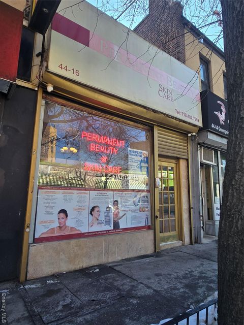Photo of 44-16 Greenpoint Avenue, Sunnyside, NY 11104 (MLS # 979099)