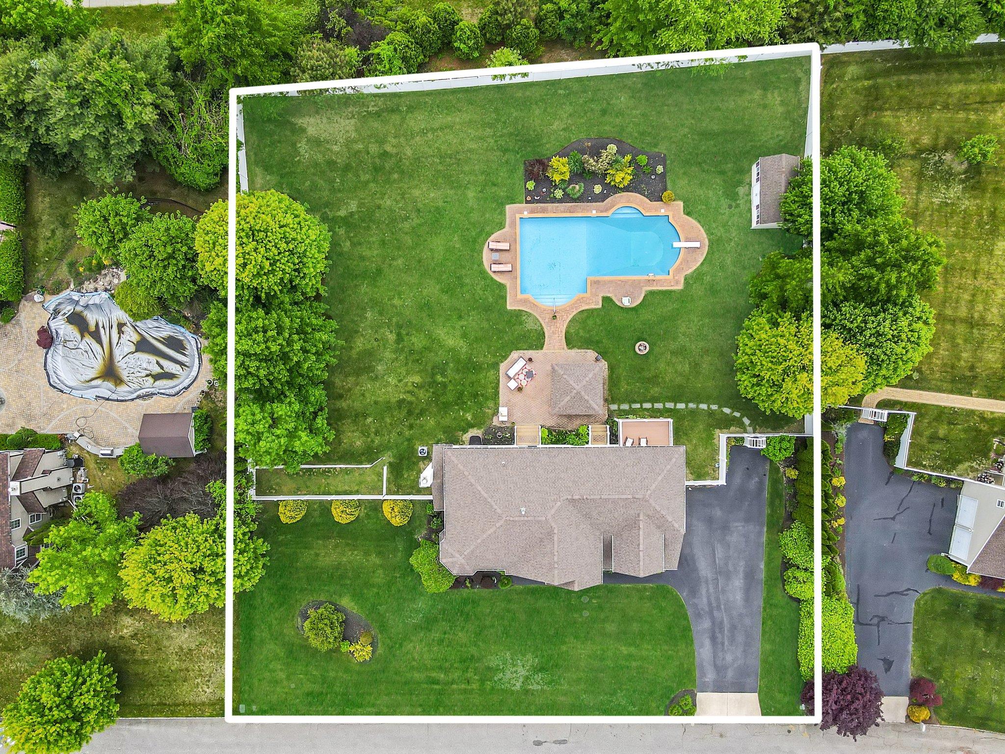 4 Monticello Drive, Shoreham, New York image 42
