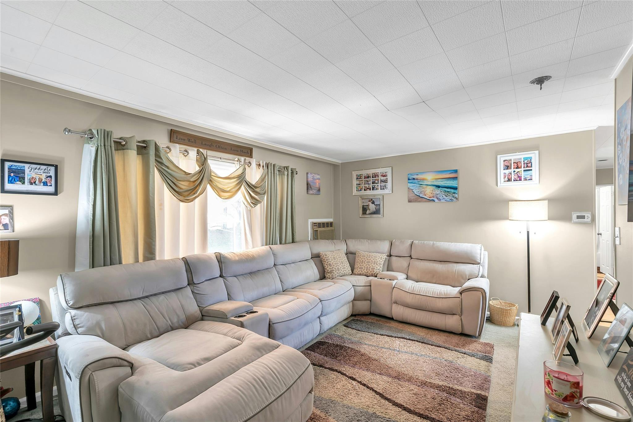 17 Gerhard Road, Plainview, New York image 8