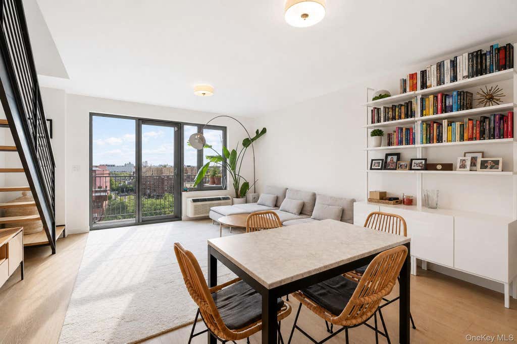 Photo of 2128 Ocean Avenue #9D, Brooklyn, NY 11229 (MLS # 1034711)