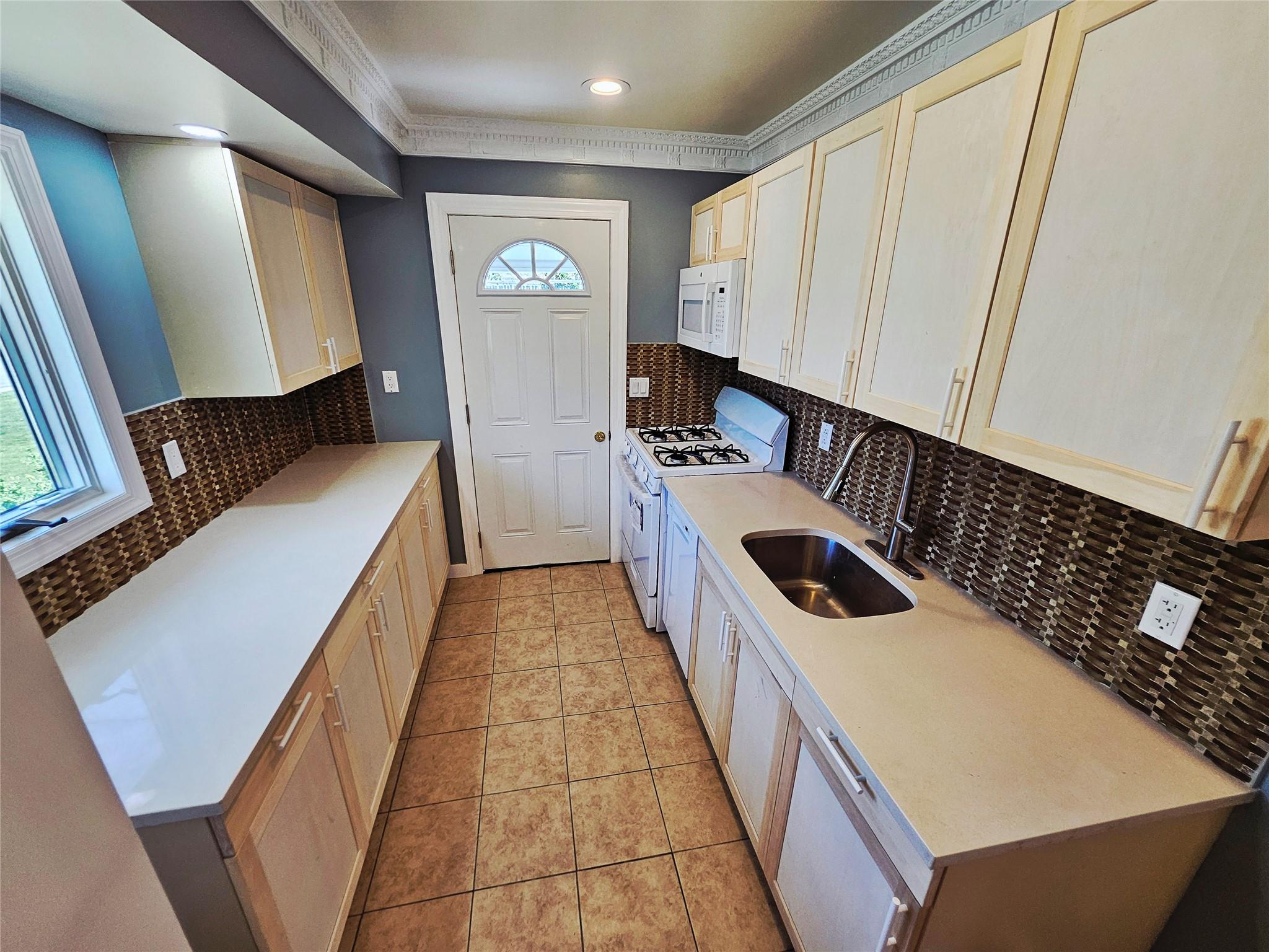 30 Eugene Drive, Kings Park, New York image 12