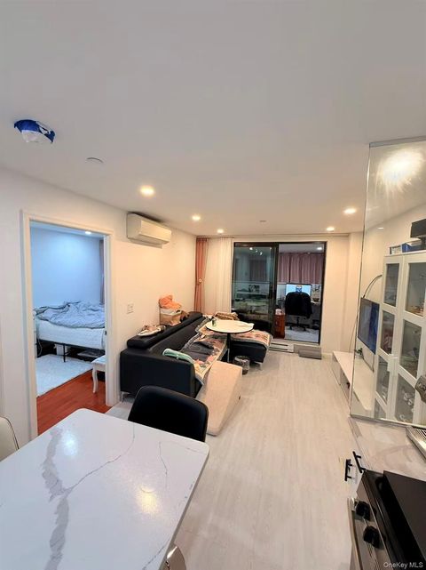 Condo For Sale - 14610 35th Avenue #2D<br/> Flushing, NY 11354