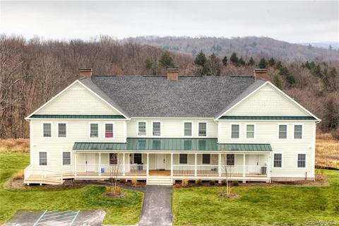 19-23 Greenway Lane Fallsburg NY 12759
