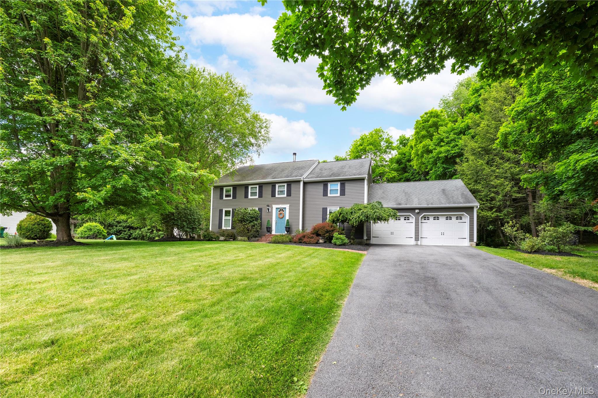 3 Heathbrook Drive