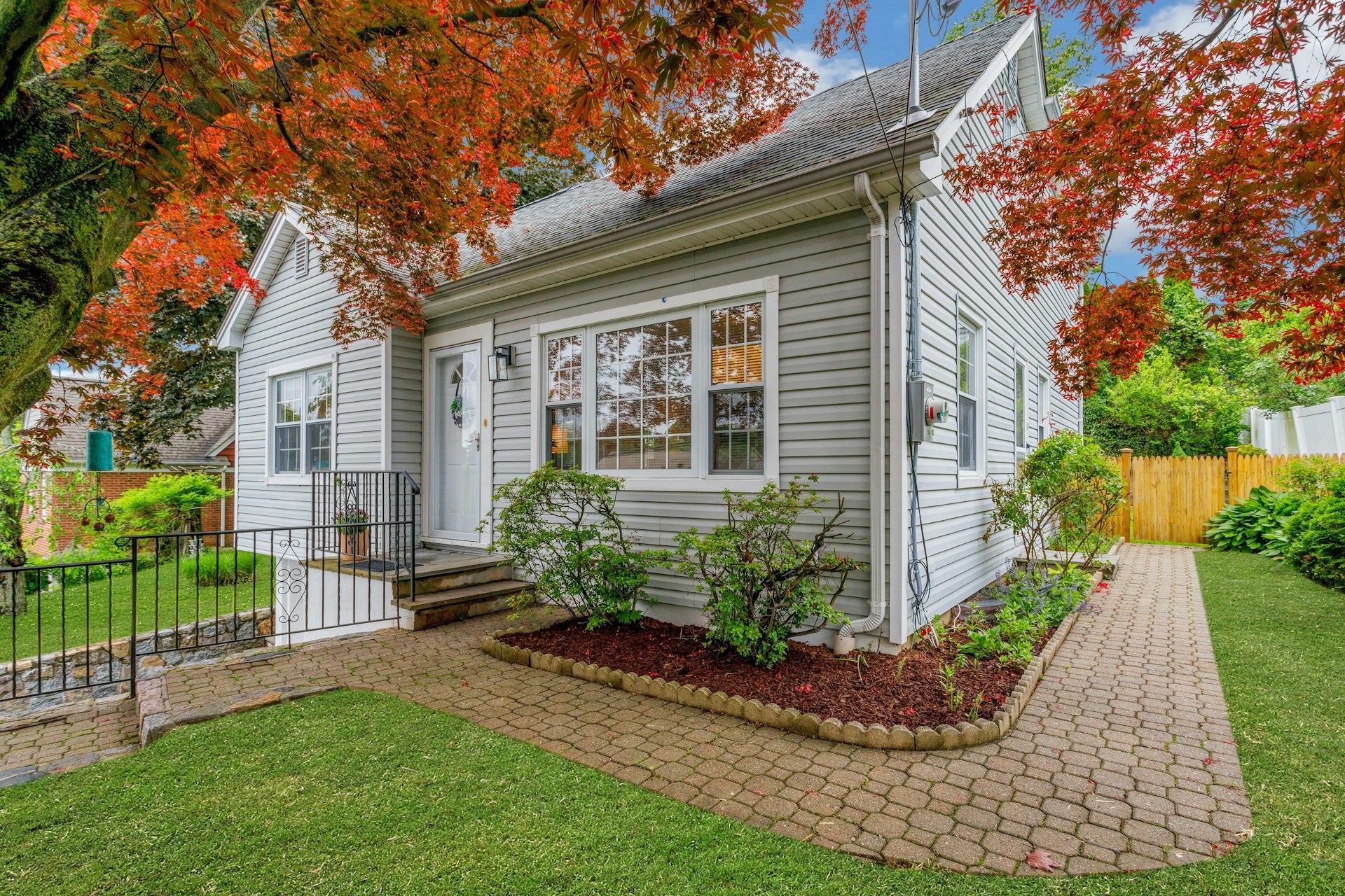 5 Livingston Avenue, Valhalla, New York image 3