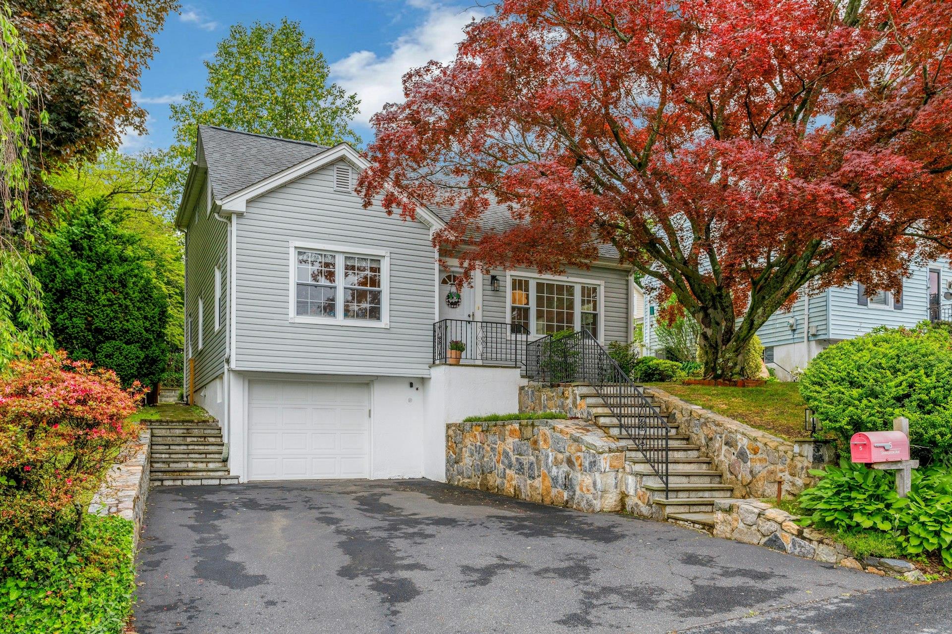 5 Livingston Avenue, Valhalla, New York image 1